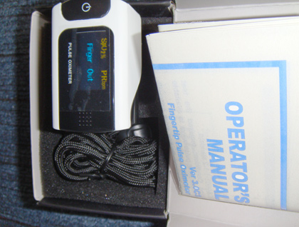 Finger Pulse Oximeter MD300C32