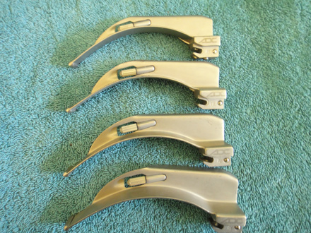 Laryngoscope Blades