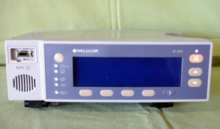 Nellcor N595-Pulse Oximeter